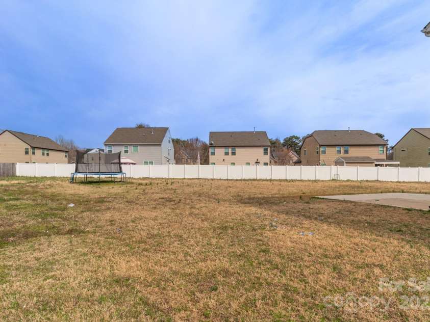 10605 Three Rivers Court, Charlotte, NC 28273.  MLS# CAR4231365, YatesRealty ID 2915. 