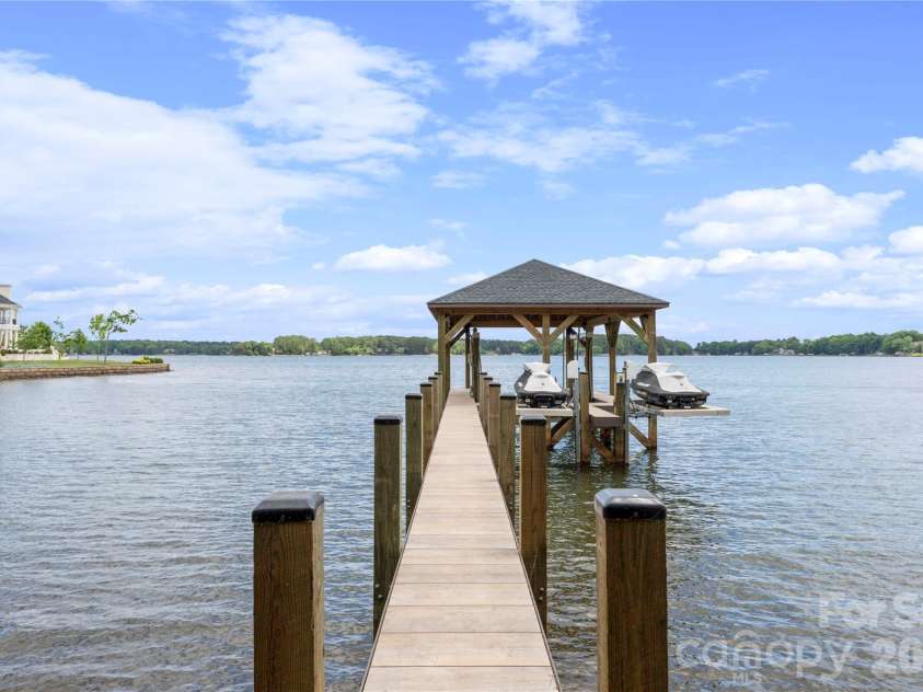 8170 Bay Pointe Drive, Denver, NC 28037.  MLS# CAR4353469, YatesRealty ID 2915. 