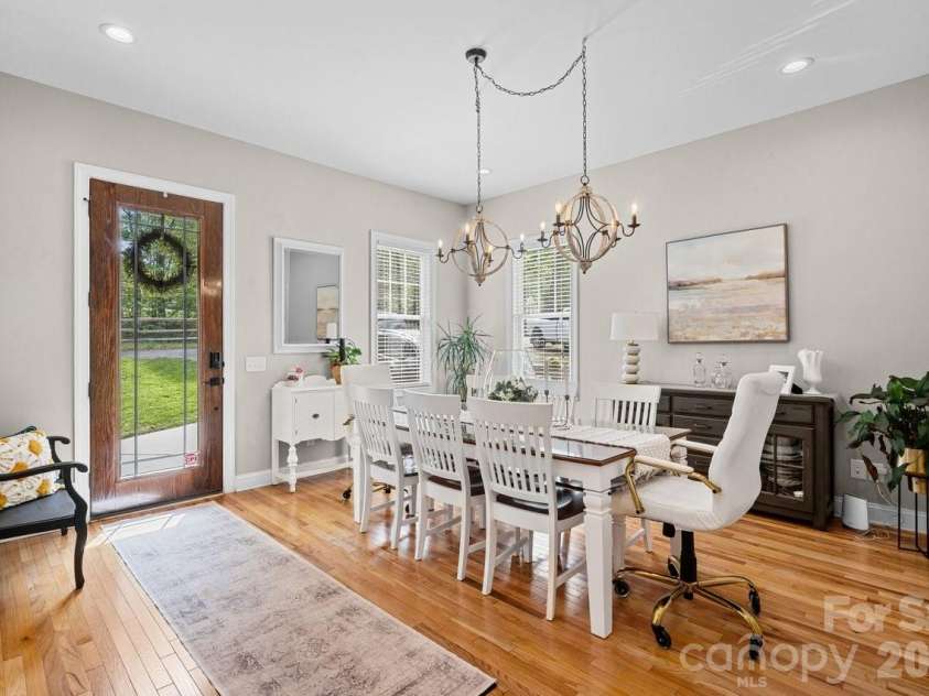 347 Whippoorwill Road, Mooresville, NC 28117.  MLS# CAR4388672, YatesRealty ID 29150. 