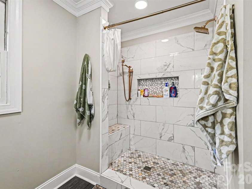 312 Windsor Drive, Shelby, NC 28150.  MLS# CAR4360104, YatesRealty ID 29151. ...and has a gorgeous tile shower.