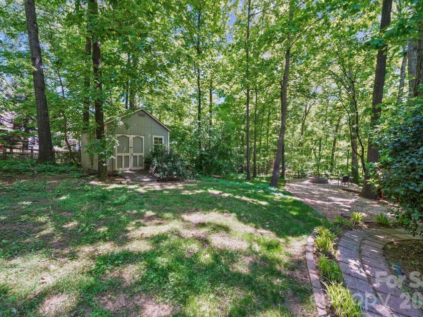 3400 Thistle Bloom Court, Charlotte, NC 28269.  MLS# CAR4381184, YatesRealty ID 29152. 