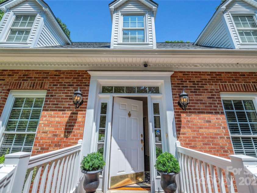 3412 Country Club Drive, Gastonia, NC 28056.  MLS# CAR4238417, YatesRealty ID 29153. 