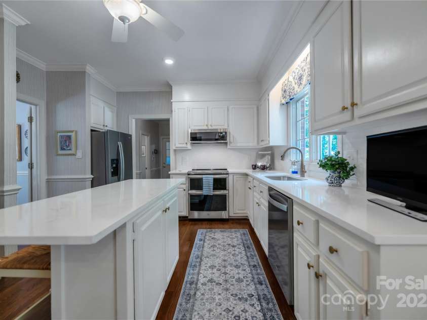 3412 Country Club Drive, Gastonia, NC 28056.  MLS# CAR4238417, YatesRealty ID 29153. 