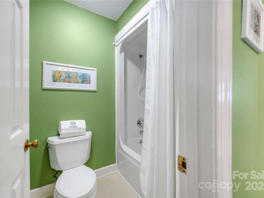 3412 Country Club Drive, Gastonia, NC 28056.  MLS# CAR4238417, YatesRealty ID 29153. 