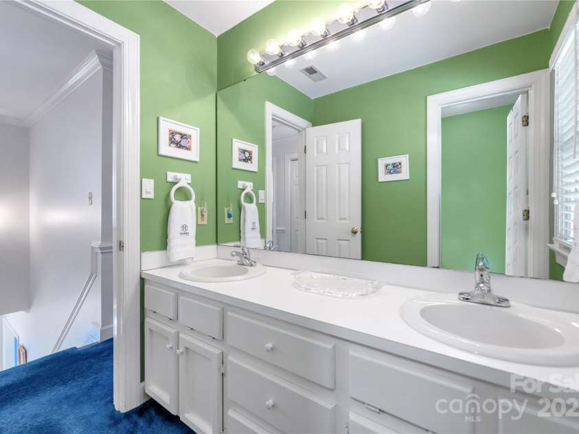 3412 Country Club Drive, Gastonia, NC 28056.  MLS# CAR4238417, YatesRealty ID 29153. 