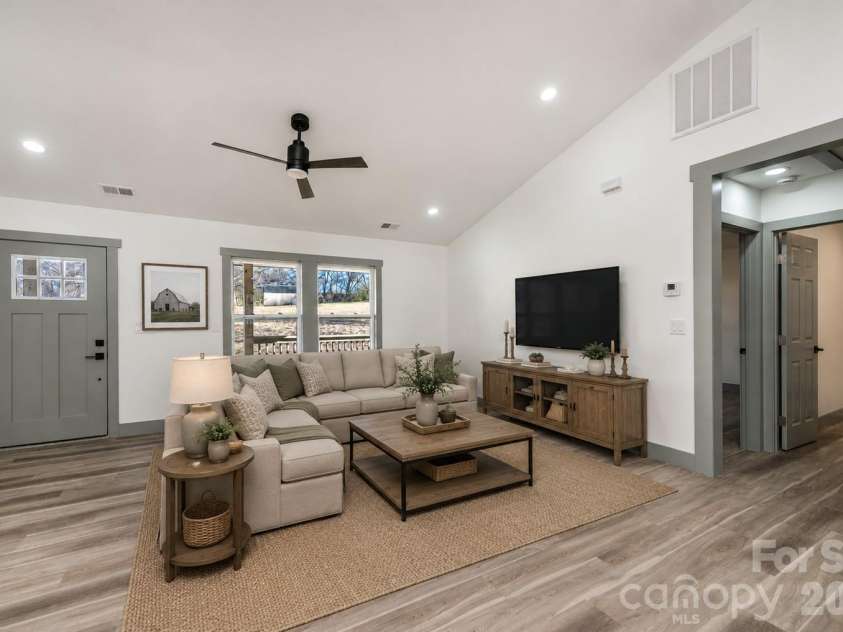 2020 Bailey Drive, Hickory, NC 28601.  MLS# CAR4379406, YatesRealty ID 29155. Virtual Staging