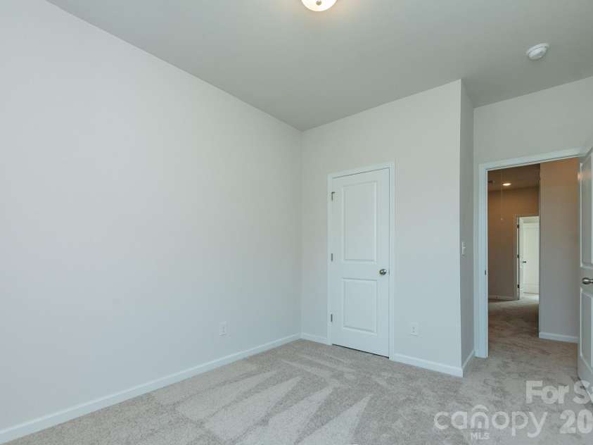 5617 Ringneck Road, Charlotte, NC 28216.  MLS# CAR4363350, YatesRealty ID 29157. Secondary Bedroom