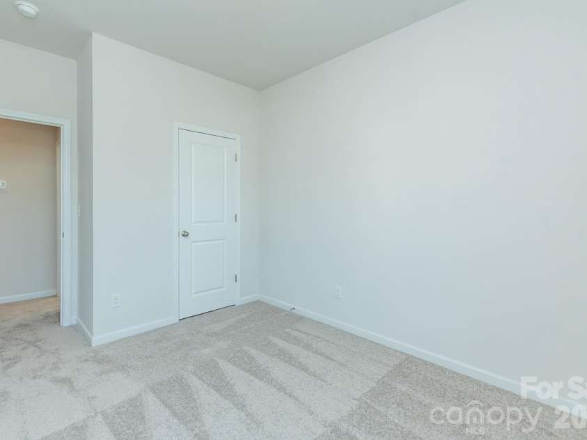 5617 Ringneck Road, Charlotte, NC 28216.  MLS# CAR4363350, YatesRealty ID 29157. Secondary Bedroom