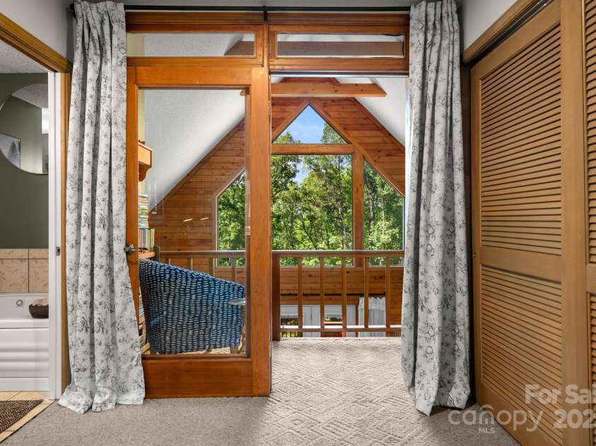 376 Knollwood Drive, Forest City, NC 28043.  MLS# CAR4280542, YatesRealty ID 29158. 