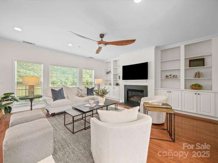 1317 Wynhurst Drive, Waxhaw, NC 28173.  MLS# CAR4284825, YatesRealty ID 29159. 