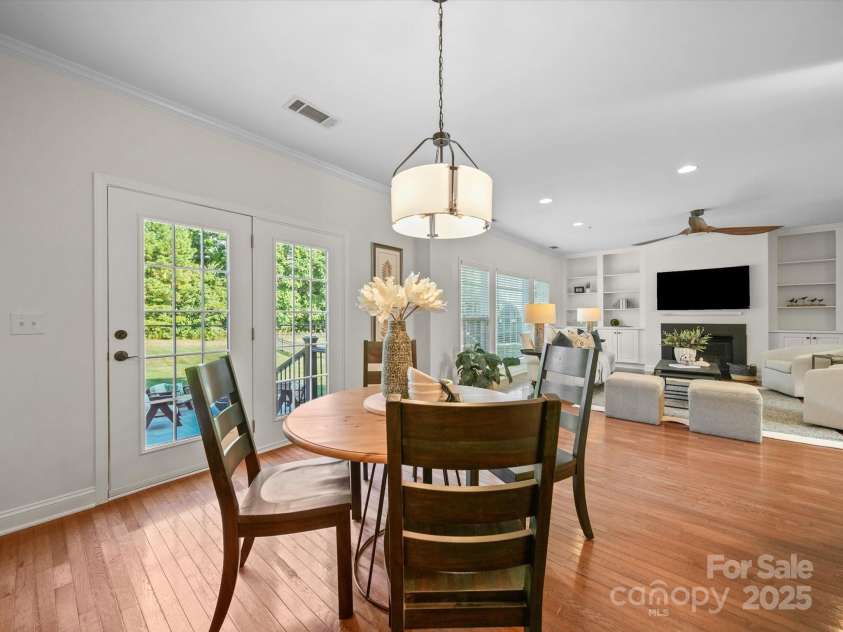 1317 Wynhurst Drive, Waxhaw, NC 28173.  MLS# CAR4284825, YatesRealty ID 29159. 