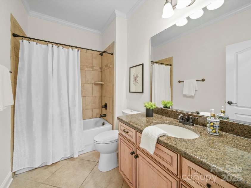 1317 Wynhurst Drive, Waxhaw, NC 28173.  MLS# CAR4284825, YatesRealty ID 29159. 