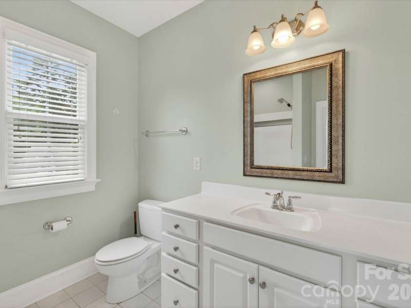 5752 Morris Hunt Drive, Fort Mill, SC 29708.  MLS# CAR4383957, YatesRealty ID 29159. 