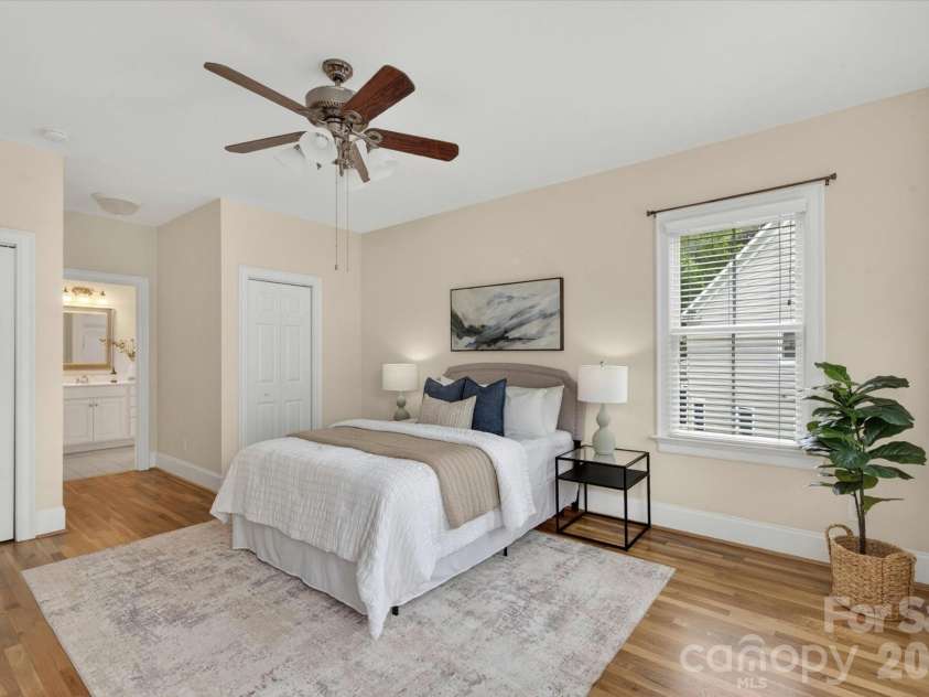 5752 Morris Hunt Drive, Fort Mill, SC 29708.  MLS# CAR4383957, YatesRealty ID 29159. 