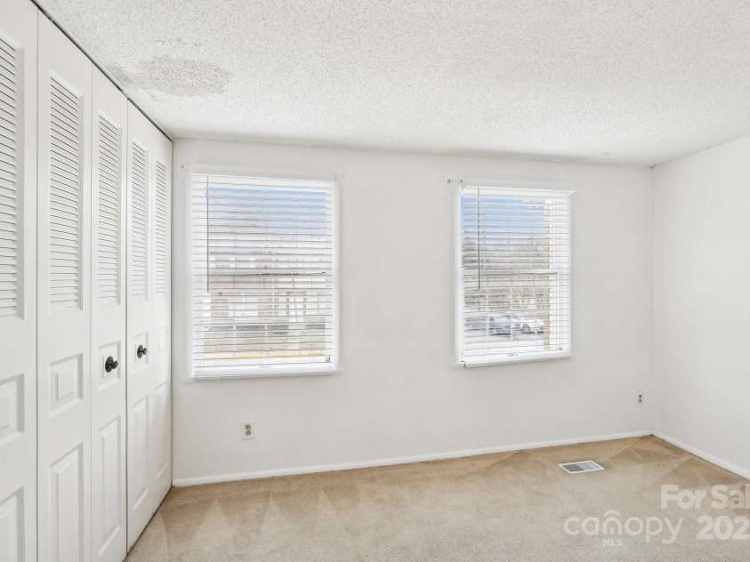 7344 Pebblestone Drive, Charlotte, NC 28212.  MLS# CAR4223147, YatesRealty ID 2916. 