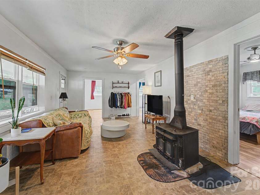 3325 Pack Mountain Road, Murphy, NC 28906.  MLS# CAR4390352, YatesRealty ID 29160. 