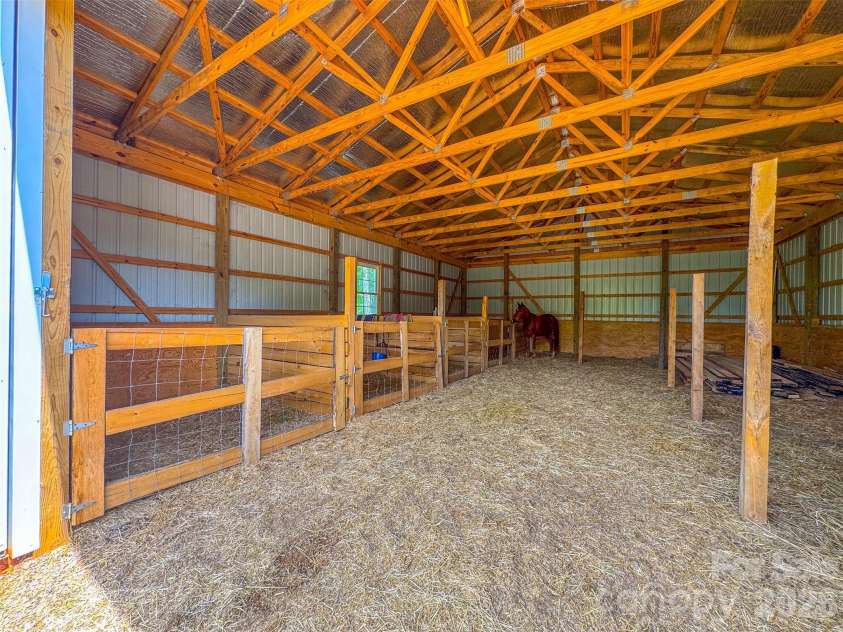 3325 Pack Mountain Road, Murphy, NC 28906.  MLS# CAR4390352, YatesRealty ID 29160. 