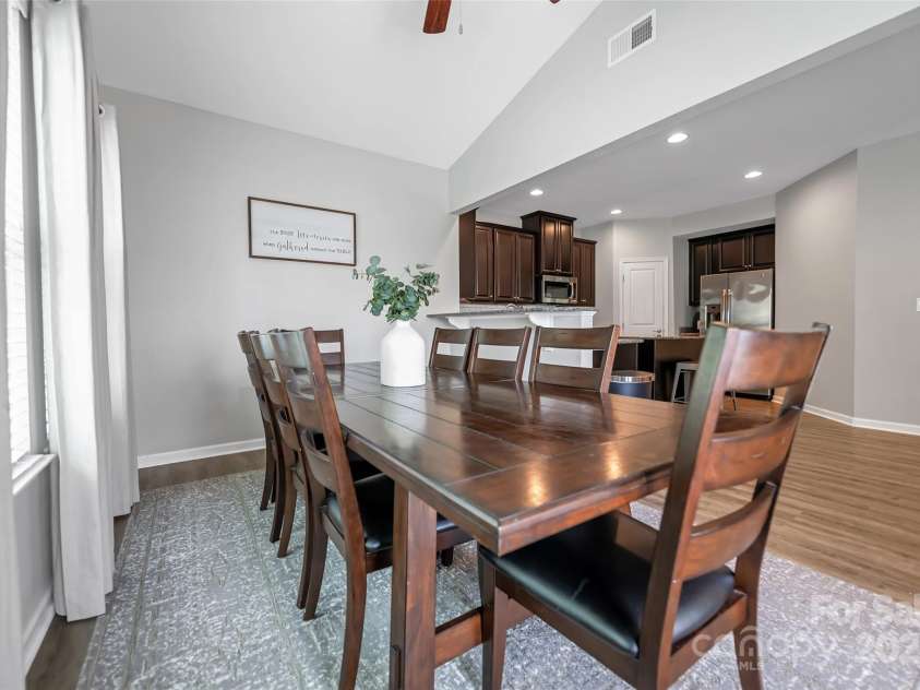 725 Rosegate Drive, Gastonia, NC 28056.  MLS# CAR4279546, YatesRealty ID 29160. 