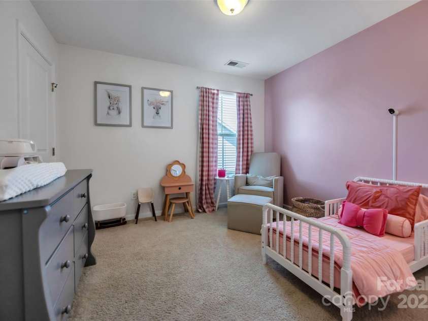 725 Rosegate Drive, Gastonia, NC 28056.  MLS# CAR4279546, YatesRealty ID 29160. 