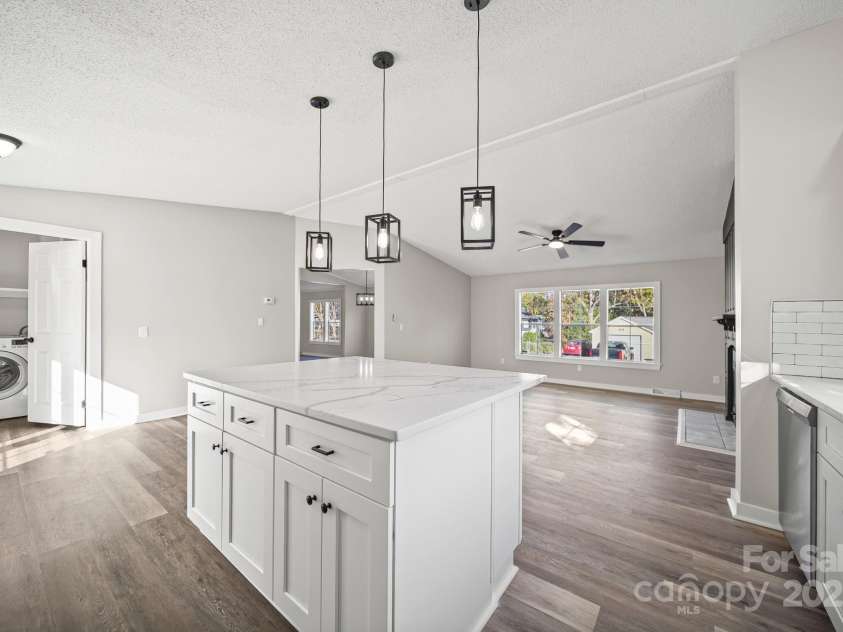 2008 Woodlawn Street, Kannapolis, NC 28083.  MLS# CAR4322621, YatesRealty ID 29162. 