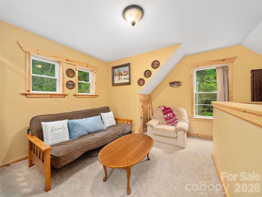226 Orchard View Trail, Spruce Pine, NC 28777.  MLS# CAR4390125, YatesRealty ID 29162. 