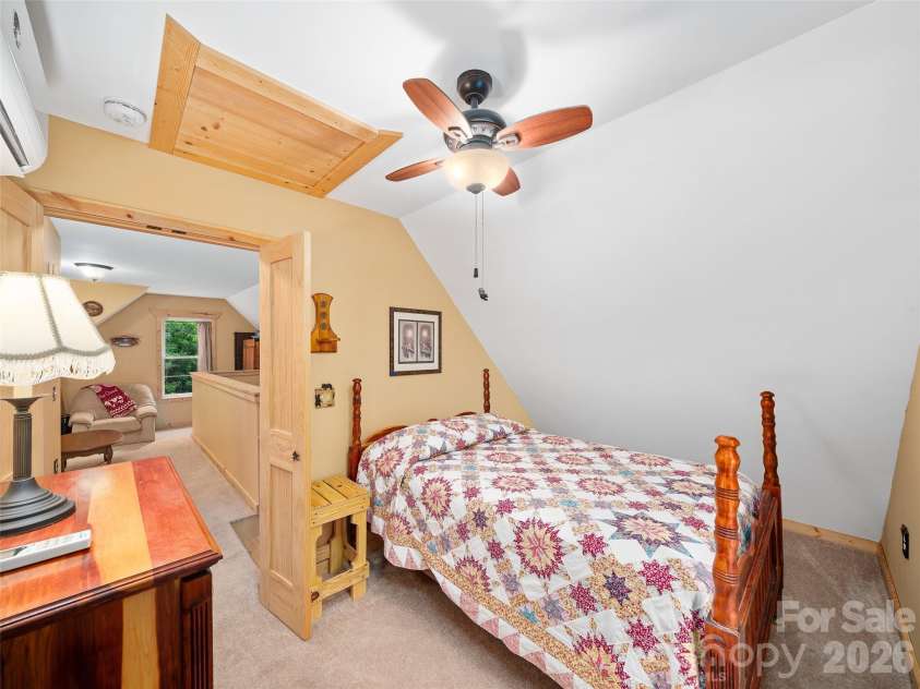 226 Orchard View Trail, Spruce Pine, NC 28777.  MLS# CAR4390125, YatesRealty ID 29162. 