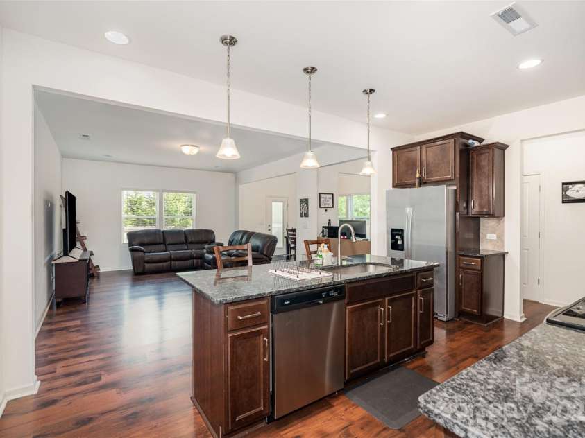 839 Foxglove Lane, York, SC 29745.  MLS# CAR4275327, YatesRealty ID 29164. 