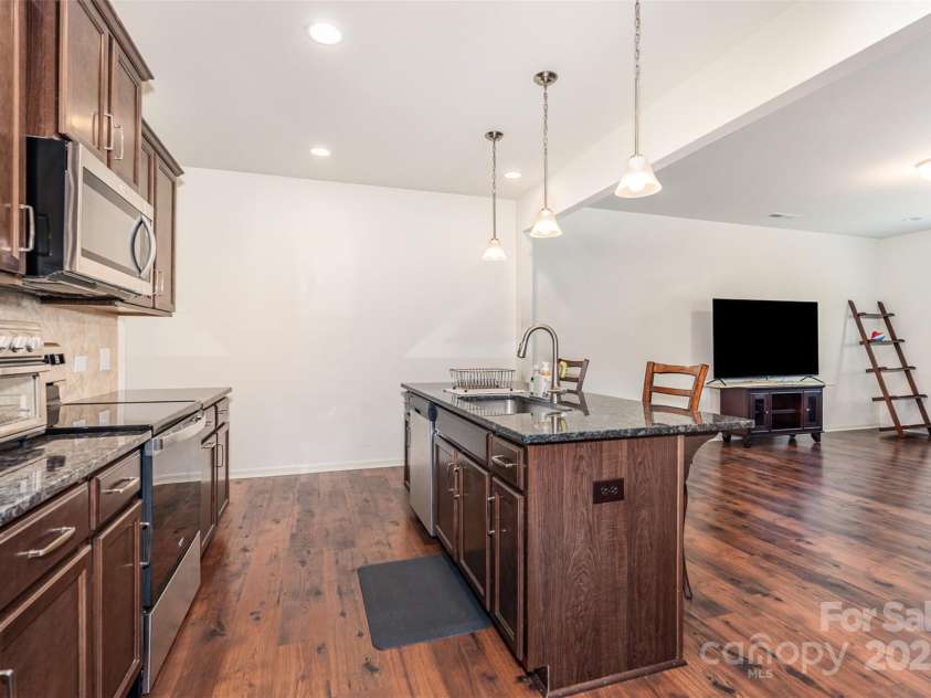 839 Foxglove Lane, York, SC 29745.  MLS# CAR4275327, YatesRealty ID 29164. 