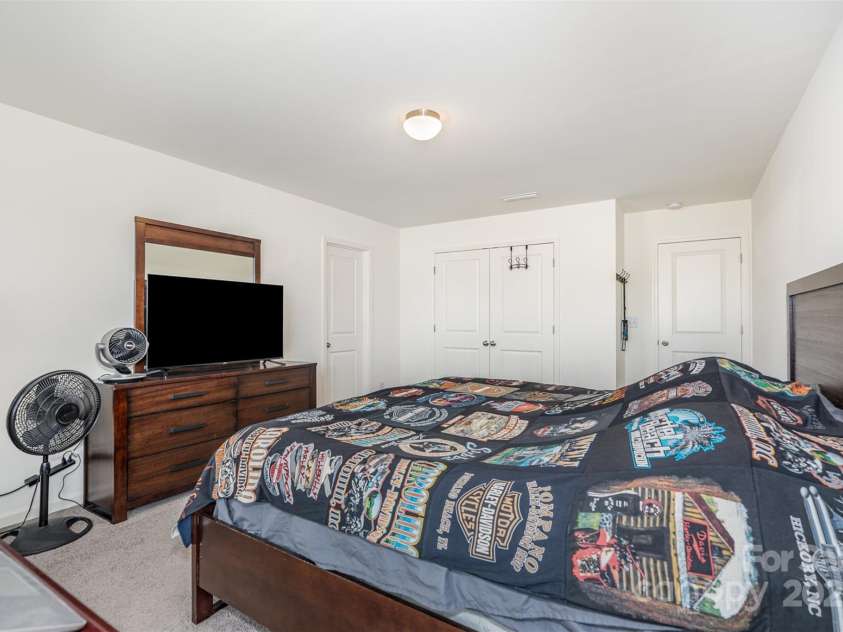 839 Foxglove Lane, York, SC 29745.  MLS# CAR4275327, YatesRealty ID 29164. 