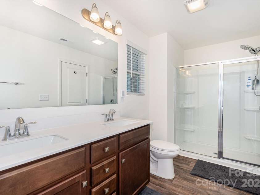 839 Foxglove Lane, York, SC 29745.  MLS# CAR4275327, YatesRealty ID 29164. 