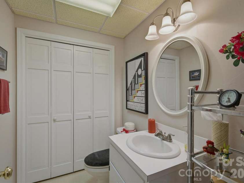 1405 Lower Creek Drive, Lenoir, NC 28645.  MLS# CAR4350056, YatesRealty ID 29165. 