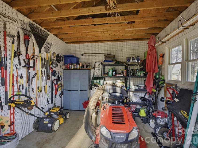 1405 Lower Creek Drive, Lenoir, NC 28645.  MLS# CAR4350056, YatesRealty ID 29165. 