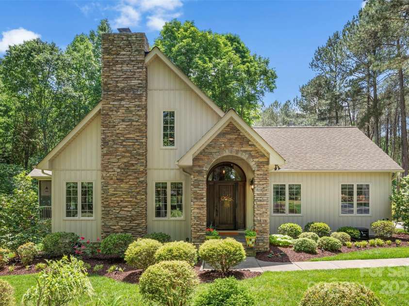 6599 Majestic Pine Drive, Vale, NC 28168.  MLS# CAR4253376, YatesRealty ID 29165. 