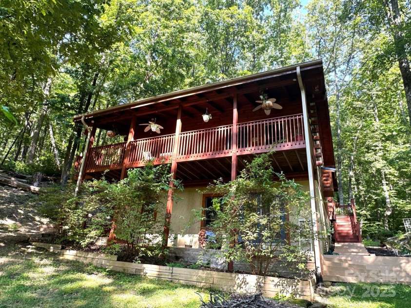 184 Poplar Drive, Lake Lure, NC 28746.  MLS# CAR4285241, YatesRealty ID 29166. 