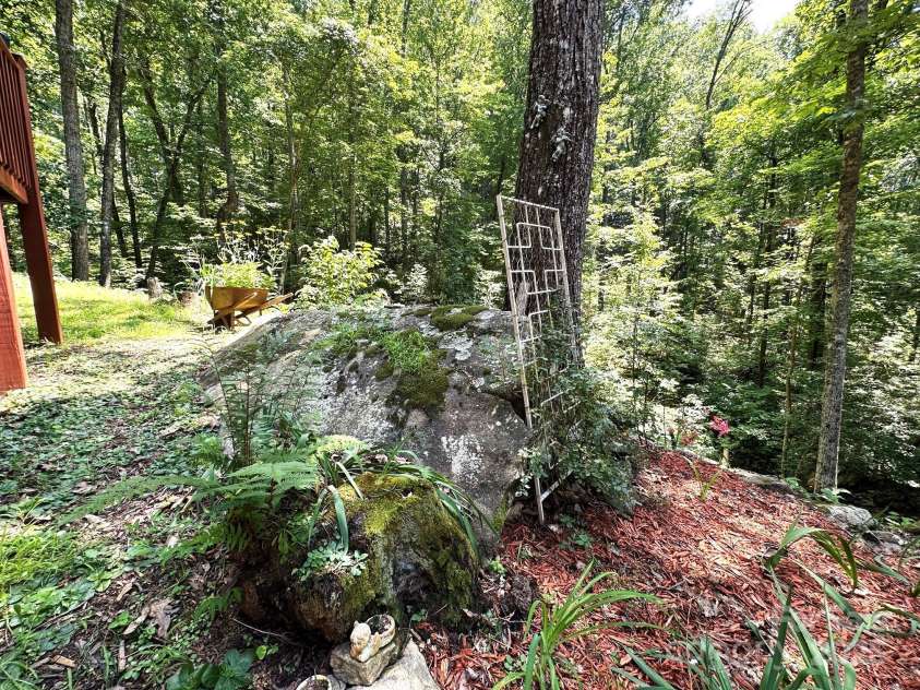 184 Poplar Drive, Lake Lure, NC 28746.  MLS# CAR4285241, YatesRealty ID 29166. 