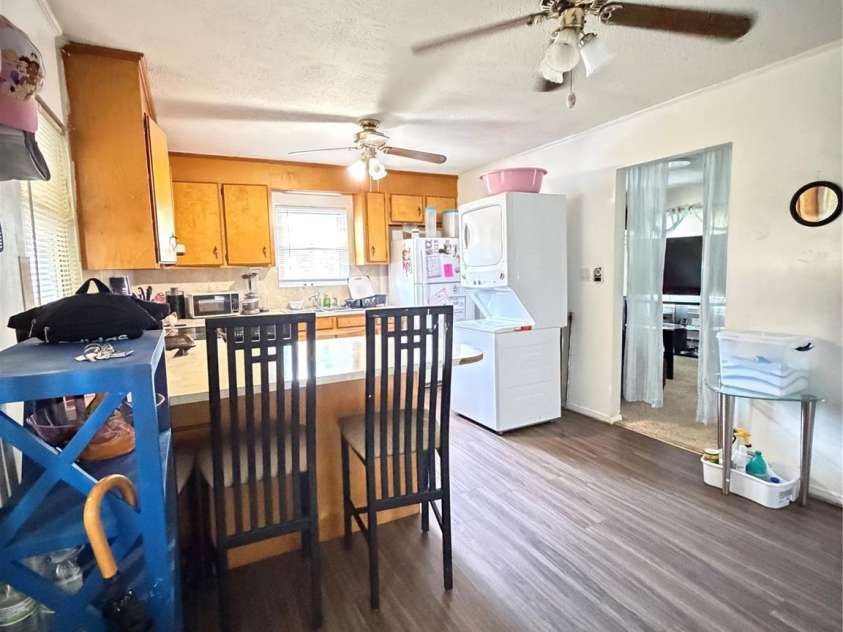 112 Academy Avenue, Concord, NC 28025.  MLS# CAR4384073, YatesRealty ID 29167. 