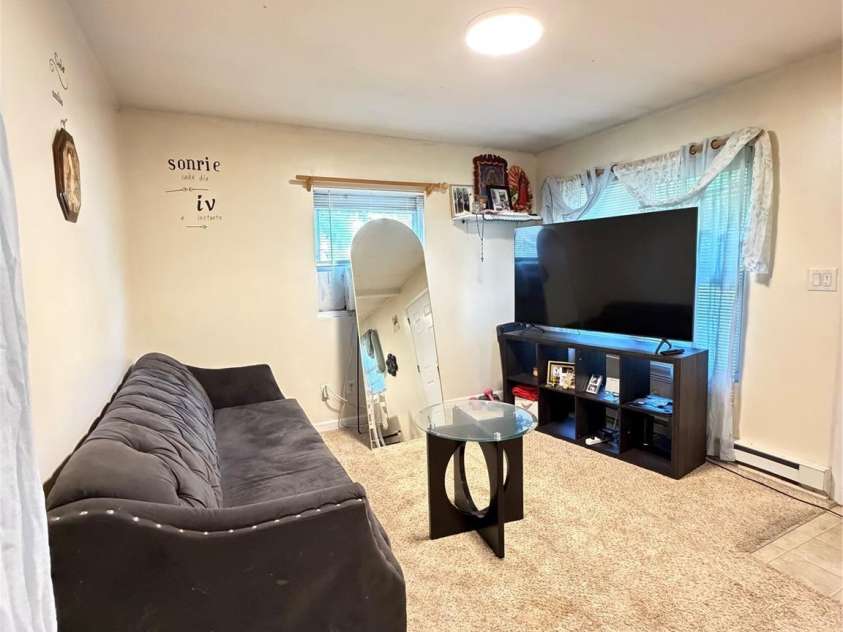 112 Academy Avenue, Concord, NC 28025.  MLS# CAR4384073, YatesRealty ID 29167. 