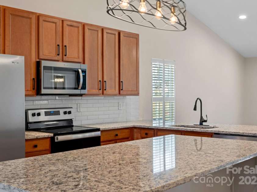 109 Washburn Range Drive, Mooresville, NC 28115.  MLS# CAR4215076, YatesRealty ID 2917. 