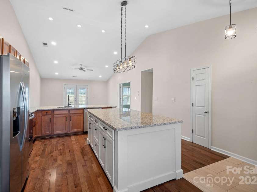 109 Washburn Range Drive, Mooresville, NC 28115.  MLS# CAR4215076, YatesRealty ID 2917. 
