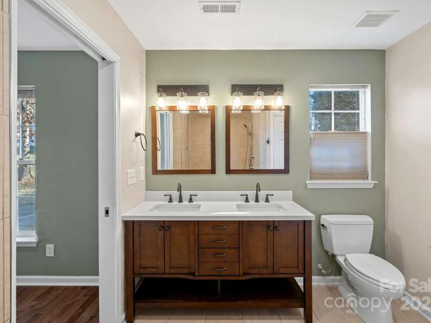 109 Washburn Range Drive, Mooresville, NC 28115.  MLS# CAR4215076, YatesRealty ID 2917. 