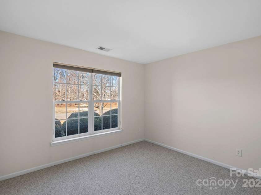 109 Washburn Range Drive, Mooresville, NC 28115.  MLS# CAR4215076, YatesRealty ID 2917. 