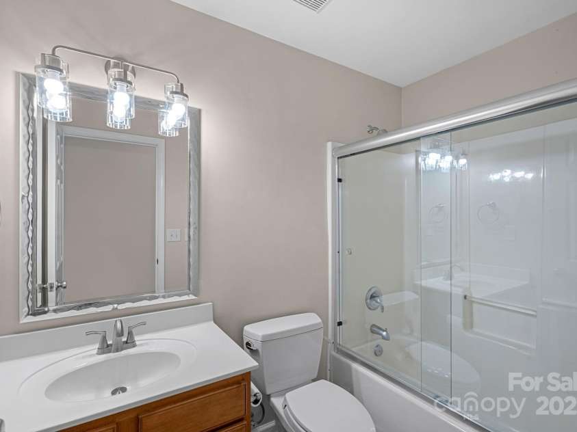109 Washburn Range Drive, Mooresville, NC 28115.  MLS# CAR4215076, YatesRealty ID 2917. 
