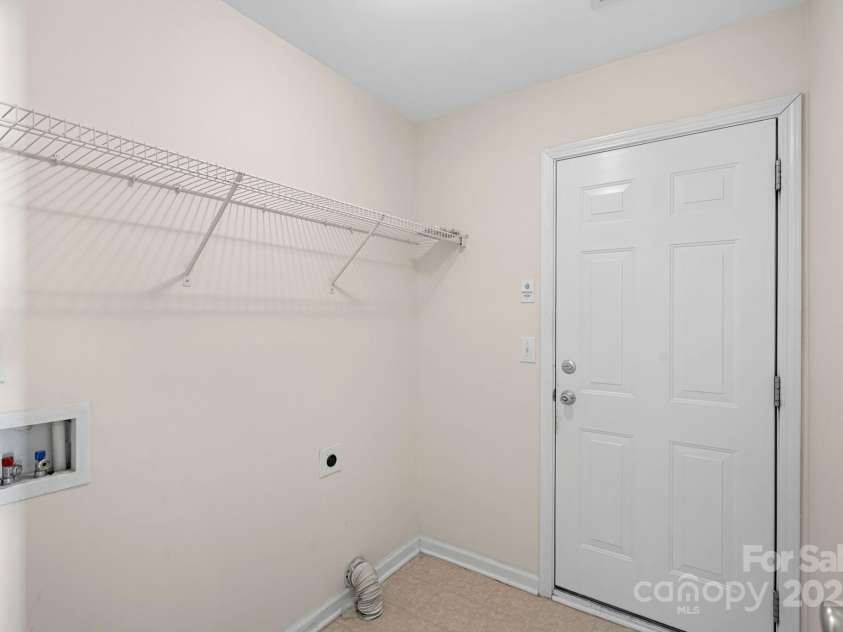 109 Washburn Range Drive, Mooresville, NC 28115.  MLS# CAR4215076, YatesRealty ID 2917. 