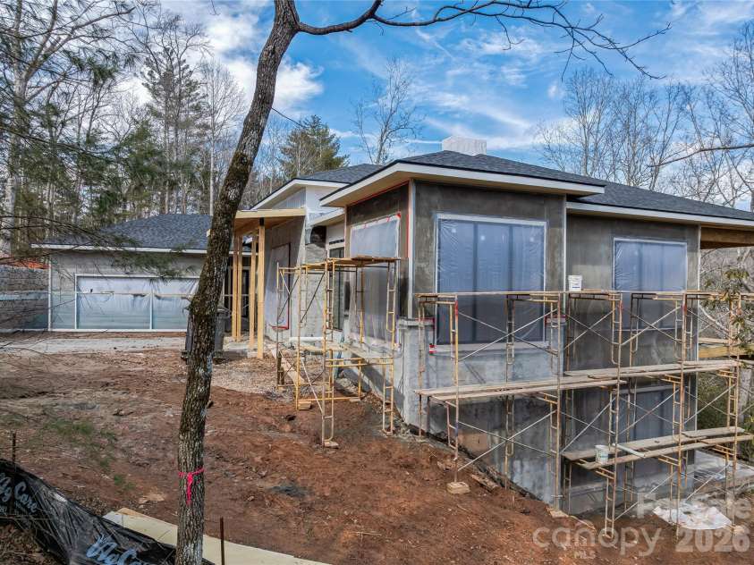 12 Falling Waters Trail, Arden, NC 28704.  MLS# CAR4342552, YatesRealty ID 2917. 