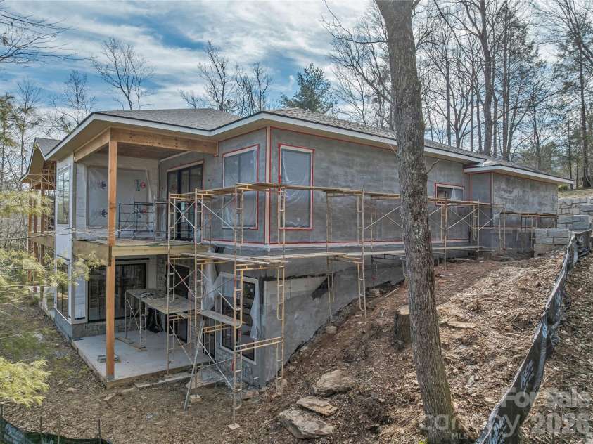 12 Falling Waters Trail, Arden, NC 28704.  MLS# CAR4342552, YatesRealty ID 2917. 