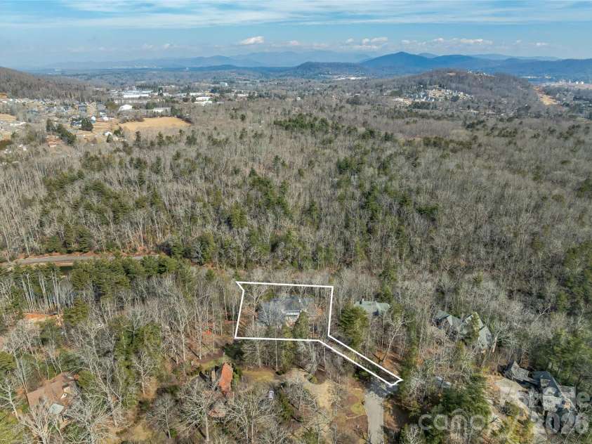 12 Falling Waters Trail, Arden, NC 28704.  MLS# CAR4342552, YatesRealty ID 2917. 