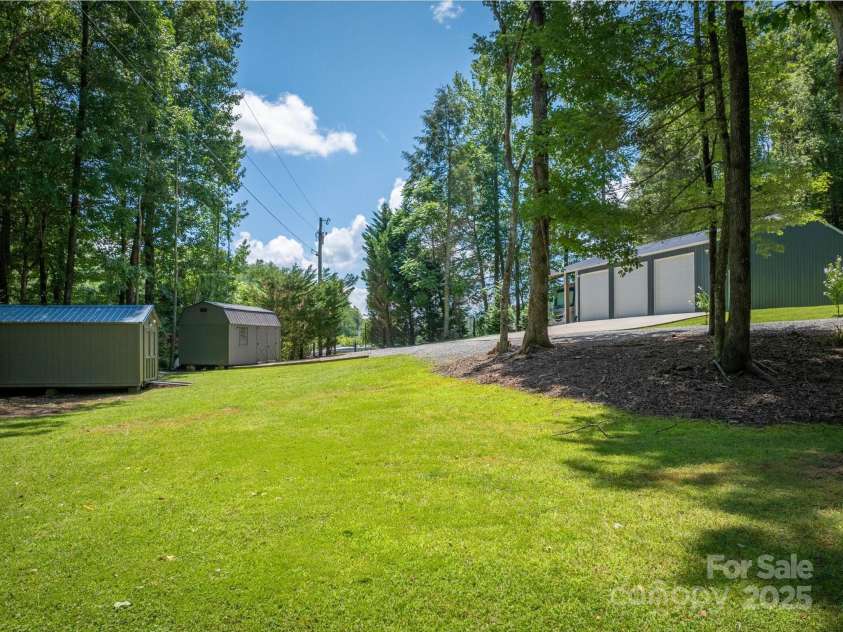 7376 NC 181 Highway, Morganton, NC 28655.  MLS# CAR4279078, YatesRealty ID 29170. 