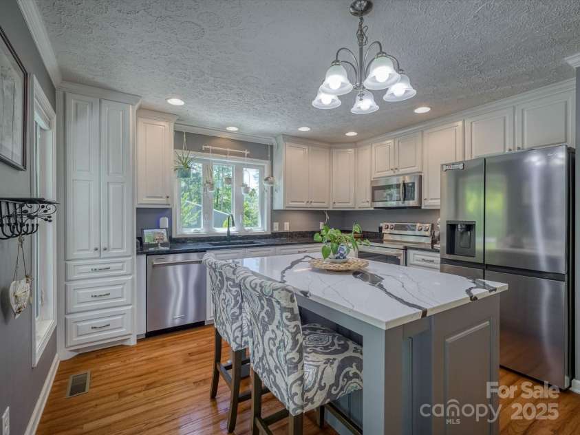 7376 NC 181 Highway, Morganton, NC 28655.  MLS# CAR4279078, YatesRealty ID 29170. 