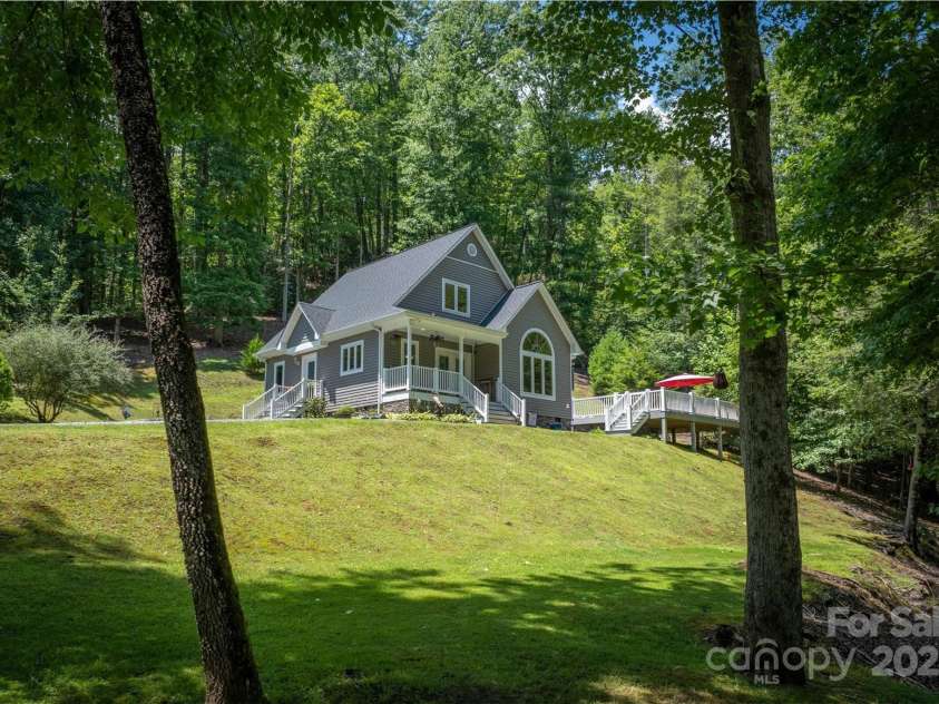 7376 NC 181 Highway, Morganton, NC 28655.  MLS# CAR4332770, YatesRealty ID 29170. 