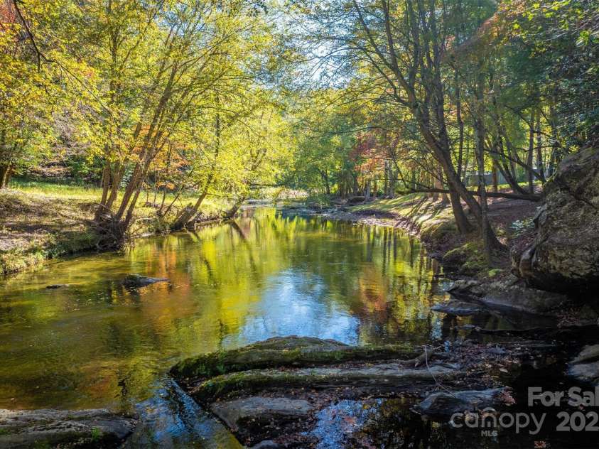 7376 NC 181 Highway, Morganton, NC 28655.  MLS# CAR4332770, YatesRealty ID 29170. 